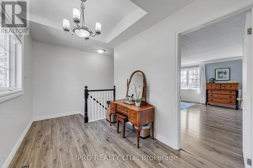 44 Rodcliff Road, New Tecumseth, ON - Indoor Photo Showing Other Room