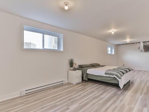 Chambre Ã Â coucher - 121 Rue Des Lavandes, Lavaltrie, QC - Indoor Photo Showing Bedroom