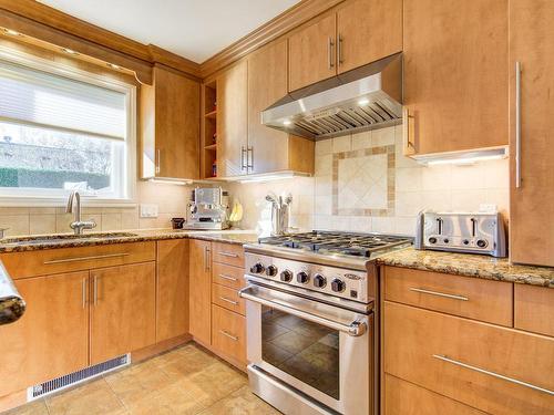 Kitchen - 6795 Rue Des Coquelicots, Longueuil (Saint-Hubert), QC - Indoor Photo Showing Kitchen