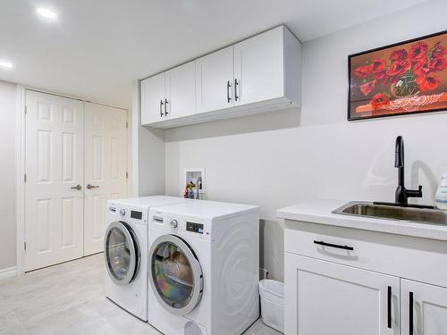 Laundry room - 6795 Rue Des Coquelicots, Longueuil (Saint-Hubert), QC - Indoor Photo Showing Laundry Room