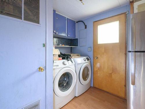 615 Harrington Rd, Kamloops, BC - Indoor Photo Showing Laundry Room