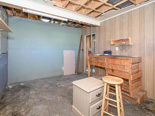 615 Harrington Rd, Kamloops, BC - Indoor Photo Showing Basement