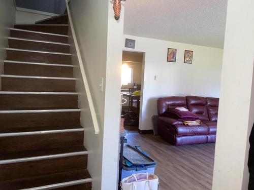 1425 Duncan Street, Merritt, BC - Indoor Photo Showing Other Room