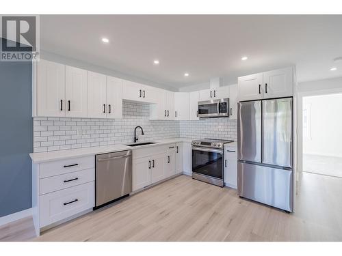 1311 Westside Park Drive Unit# 5, Invermere, BC - Indoor Photo Showing Kitchen With Upgraded Kitchen