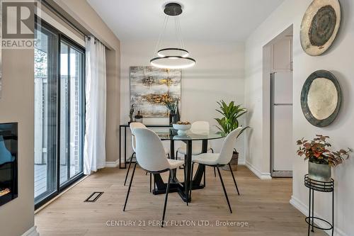 63 Springhouse Square, Toronto, ON - Indoor Photo Showing Dining Room