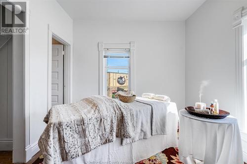 20 Division Street South, Kingsville, ON - Indoor Photo Showing Bedroom