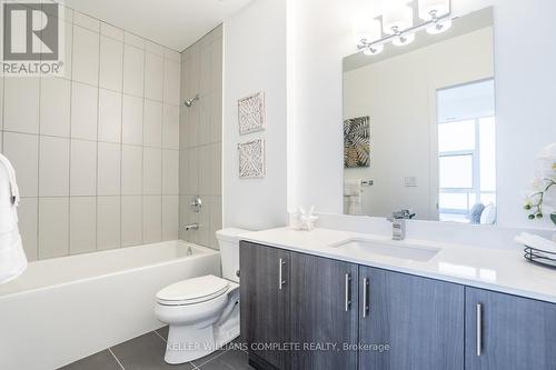 913 - 550 North Service Road, Niagara Falls, ON - Indoor Photo Showing Bathroom