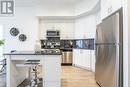 913 - 550 North Service Road, Niagara Falls, ON  - Indoor Photo Showing Kitchen 