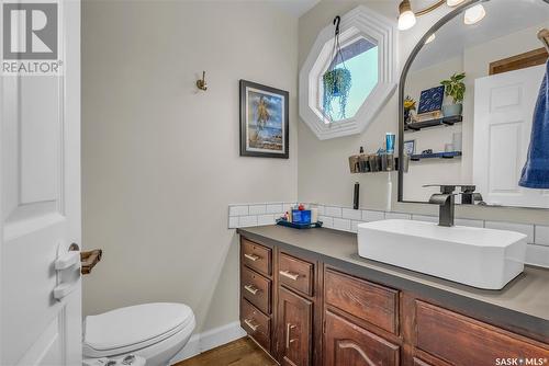 438 Charlebois Terrace, Saskatoon, SK - Indoor Photo Showing Bathroom