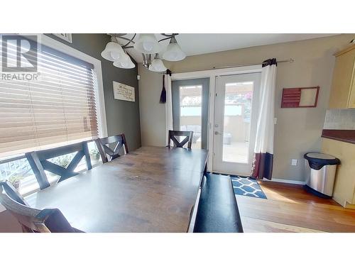 9607 113 Avenue, Fort St. John, BC - Indoor Photo Showing Dining Room