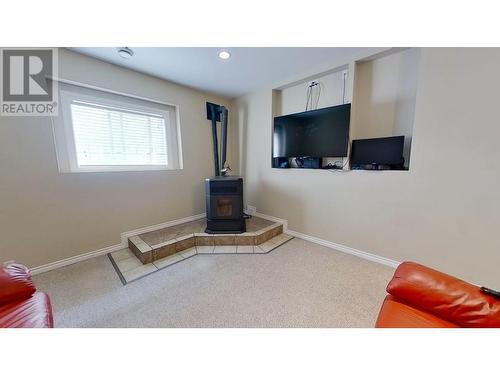 9607 113 Avenue, Fort St. John, BC - Indoor With Fireplace