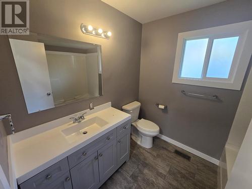 4104 Anderson Street, Terrace, BC - Indoor Photo Showing Bathroom