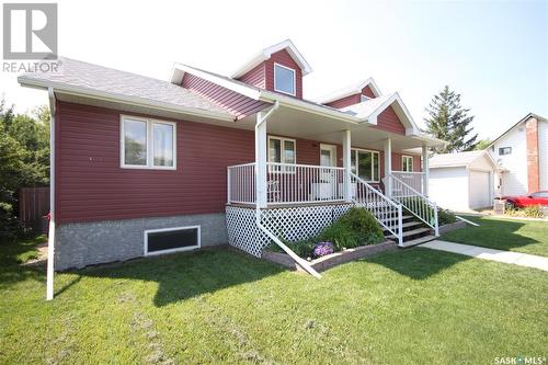 418 Ford Street, Bethune, SK - Outdoor With Deck Patio Veranda