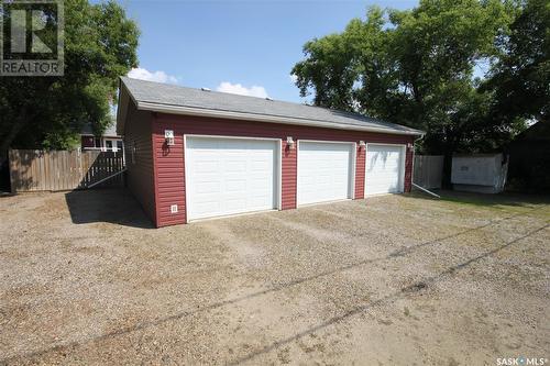 418 Ford Street, Bethune, SK - Outdoor With Exterior