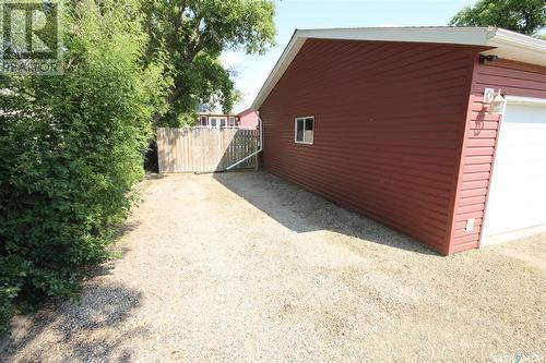 418 Ford Street, Bethune, SK - Outdoor With Exterior