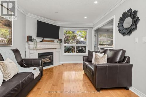 2870 Darien Road, Burlington, ON - Indoor Photo Showing Living Room With Fireplace