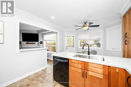 2870 Darien Road, Burlington, ON - Indoor Photo Showing Kitchen With Double Sink