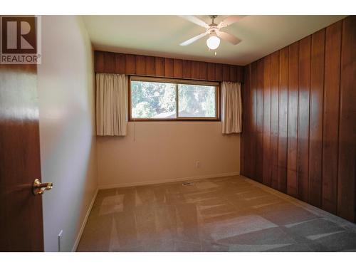 2108 10Th Avenue, Castlegar, BC - Indoor Photo Showing Other Room