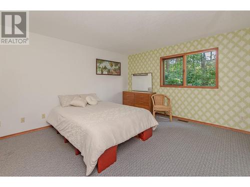 3461 30 Street Ne, Salmon Arm, BC - Indoor Photo Showing Bedroom