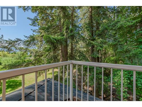 3461 30 Street Ne, Salmon Arm, BC - Outdoor