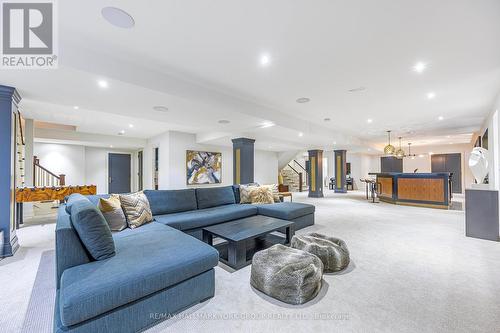 12 Sandy Ridge Court, Whitchurch-Stouffville, ON - Indoor Photo Showing Living Room