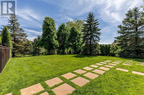 12 Sandy Ridge Court, Whitchurch-Stouffville, ON - Outdoor With Backyard