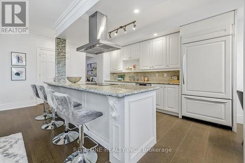 1762 - 23 Cox Boulevard, Markham, ON - Indoor Photo Showing Kitchen With Upgraded Kitchen