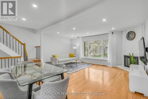 16 - 149 Maple Branch Path, Toronto, ON - Indoor Photo Showing Living Room