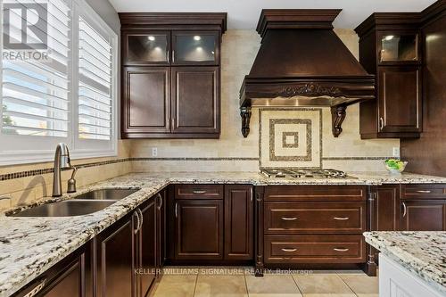 358 Malboeuf Court, Milton, ON - Indoor Photo Showing Kitchen With Double Sink