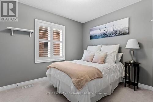 358 Malboeuf Court, Milton, ON - Indoor Photo Showing Bedroom