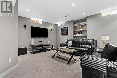 358 Malboeuf Court, Milton, ON - Indoor