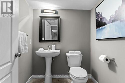 358 Malboeuf Court, Milton, ON - Indoor Photo Showing Bathroom