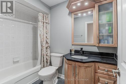 9 Weston Downs Avenue, Toronto, ON - Indoor Photo Showing Bathroom