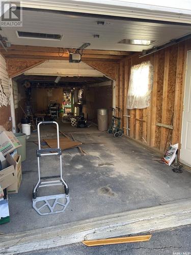 58 Helena Street, Prud'Homme, SK - Indoor Photo Showing Garage