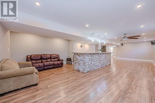 27 Houben Crescent, Oro-Medonte, ON - Indoor