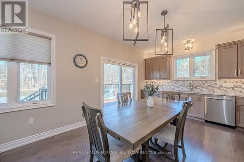 27 Houben Crescent, Oro-Medonte, ON - Indoor Photo Showing Other Room