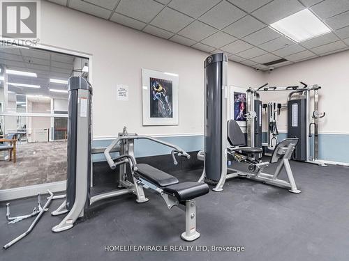 604 - 1270 Maple Crossing Boulevard, Burlington, ON - Indoor Photo Showing Gym Room