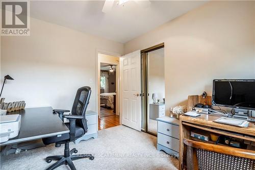 29 Abbington Drive, Hamilton, ON - Indoor Photo Showing Office