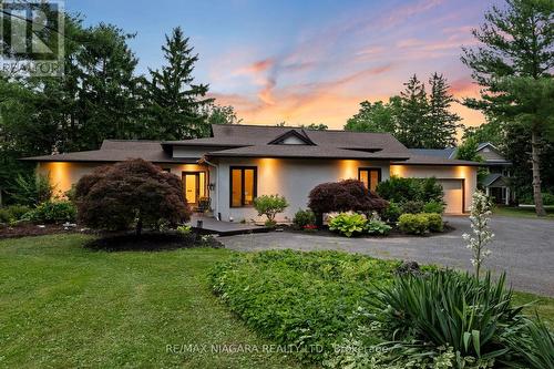 1647 Gregory Road, St. Catharines, ON - Outdoor With Facade