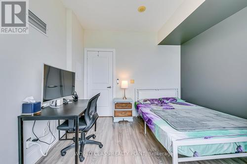 3005 - 330 Burnhamthorpe Road W, Mississauga, ON - Indoor Photo Showing Bedroom