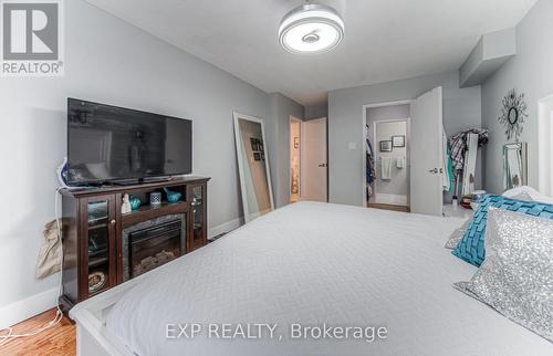 801 - 65 Westmount Road N, Waterloo, ON - Indoor Photo Showing Bedroom