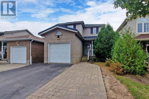 Upper - 109 Doyle Drive, Guelph, ON - Outdoor With Facade