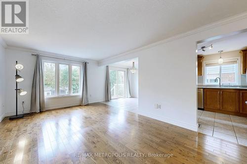 Upper - 109 Doyle Drive, Guelph, ON - Indoor Photo Showing Other Room