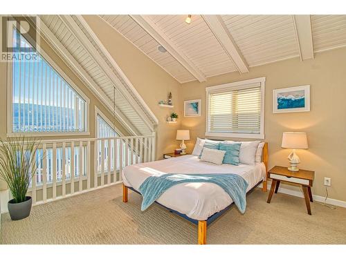 6897 Santiago Loop Unit# 100, Kelowna, BC - Indoor Photo Showing Bedroom