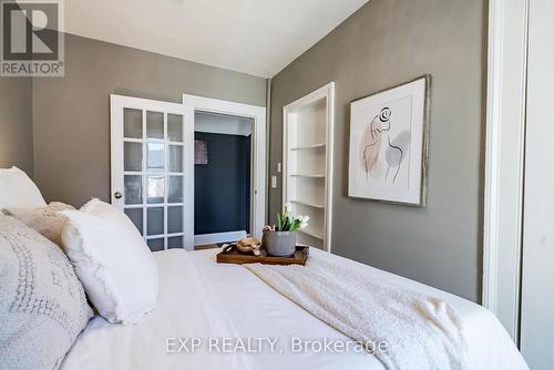 355 Division Street, Cobourg, ON - Indoor Photo Showing Bedroom