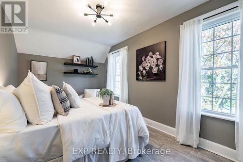 355 Division Street, Cobourg, ON - Indoor Photo Showing Bedroom