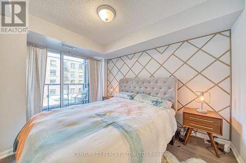 510 - 400 Adelaide Street E, Toronto, ON - Indoor Photo Showing Bedroom