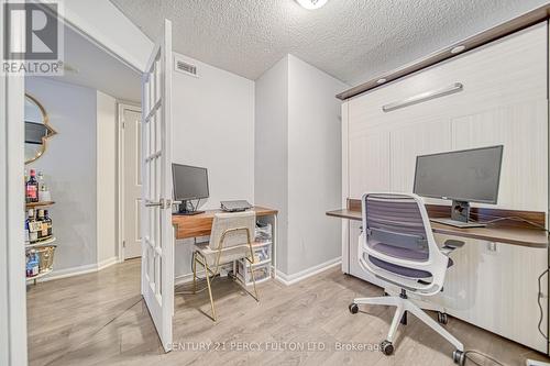 510 - 400 Adelaide Street E, Toronto, ON - Indoor Photo Showing Office