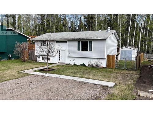 5320 Tamarack Crescent, Fort Nelson, BC - Outdoor