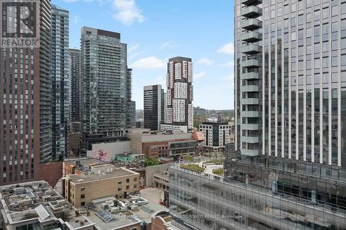 1702 - 224 King Street W, Toronto, ON - Outdoor With Facade